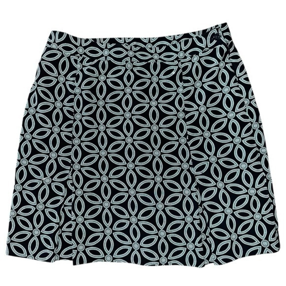 EP Pro Women’s Size 8 Navy Blue Turquoise Floral Print Golf Skort